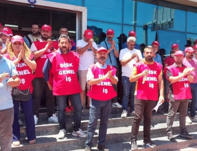 Karabağlar’da İşçi Feryadı: “İŞÇİLERE ADALET YOKSA, BUNDAN SONRA KİMSEYE RAHAT YOK GREV'SE GREV !”